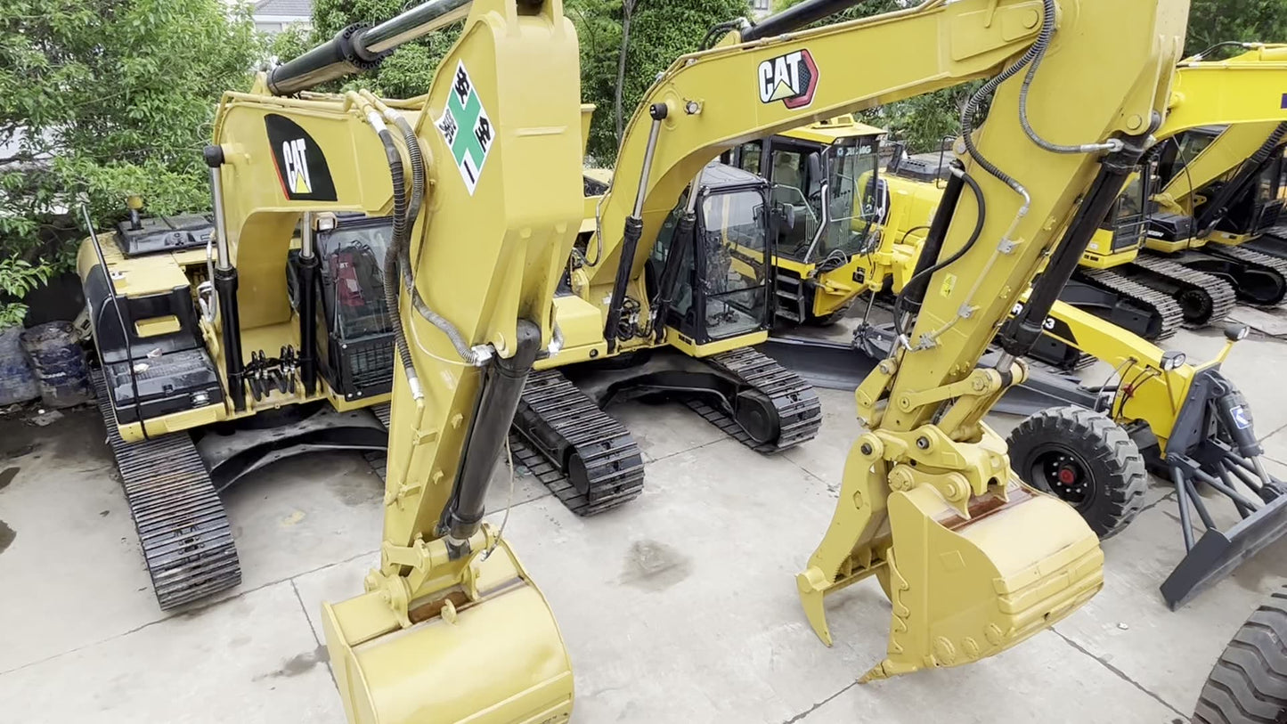 Second - hand HYUNDAI wheeled excavators, models R210W - 9/150