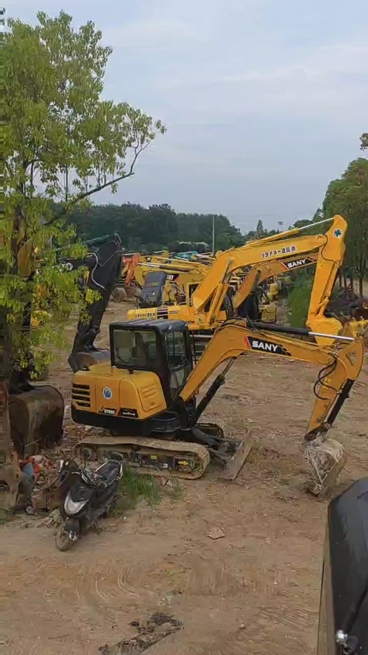 Used 90% New Komatsu PC210-8 excavator