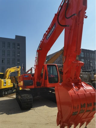 Second-hand Doosan DX225LC Excavator