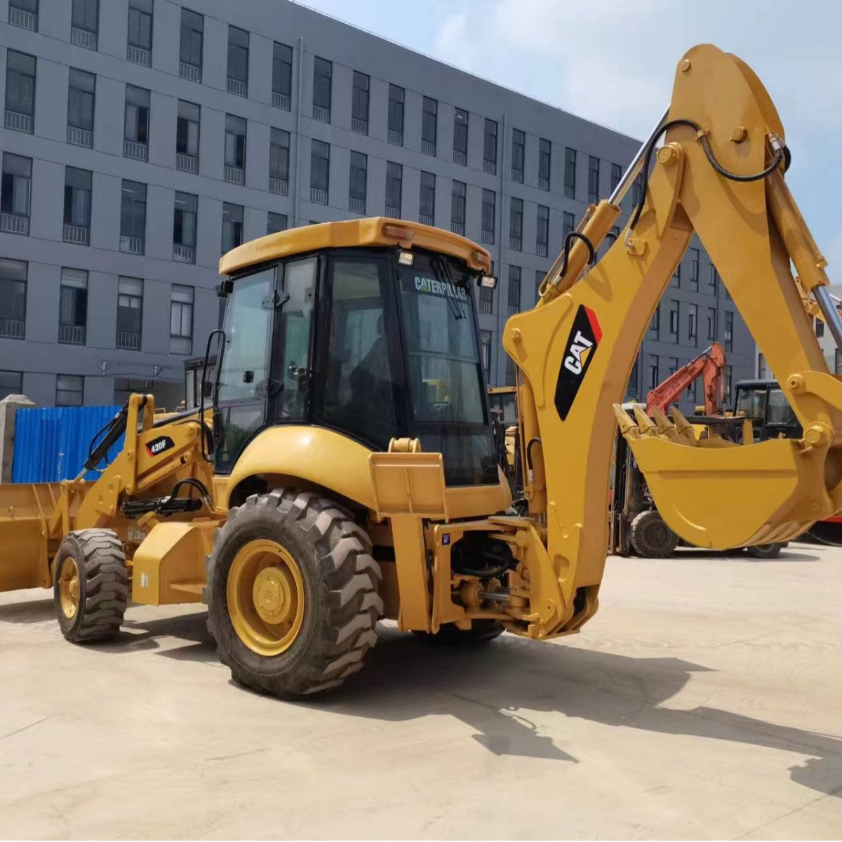CAT 420F Backhoe Loader