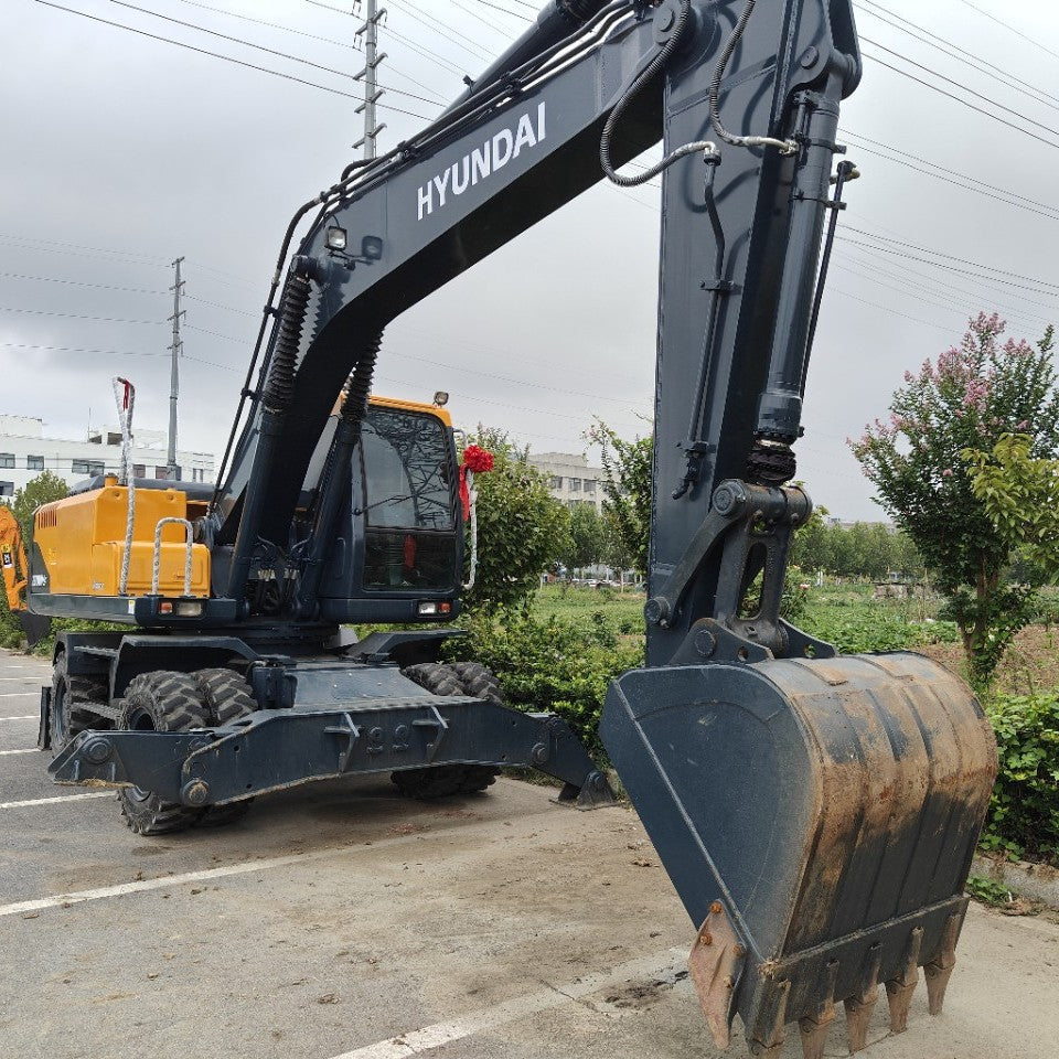 Hyundai 210W - 9S Wheeled Excavator