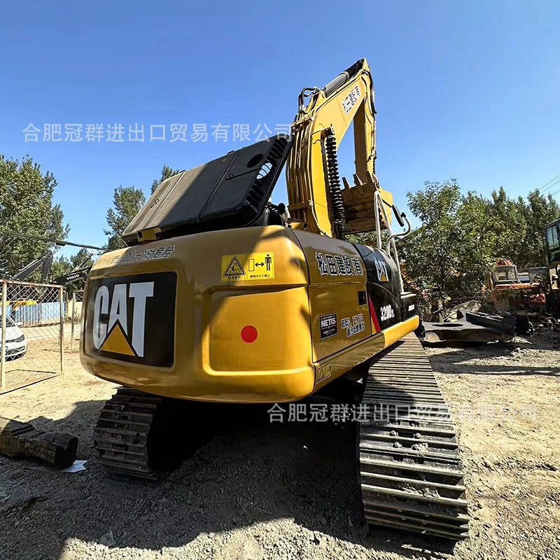 Caterpillar 20 - ton Second - hand Crawler - type Earth - moving Excavator Cat 320D2L