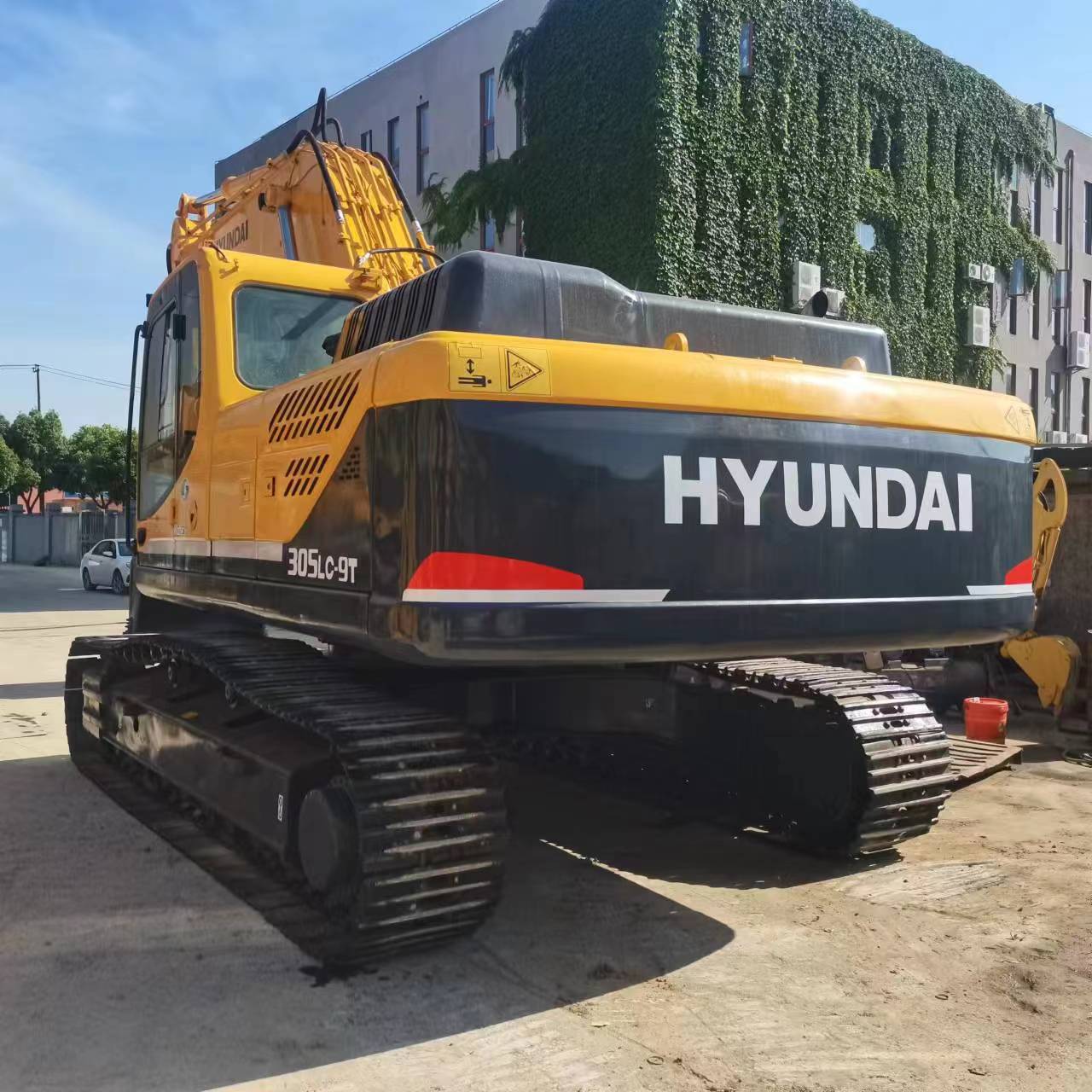 HYUNDAI305-9 Large - Scale 30 - ton Excavator for Earthwork Digging Machine