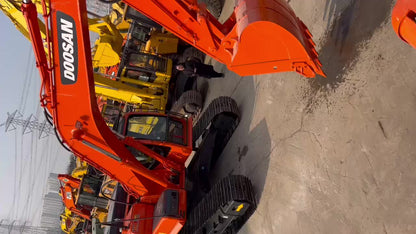 Second Hand Doosan Excavator DX300-9 Excavator