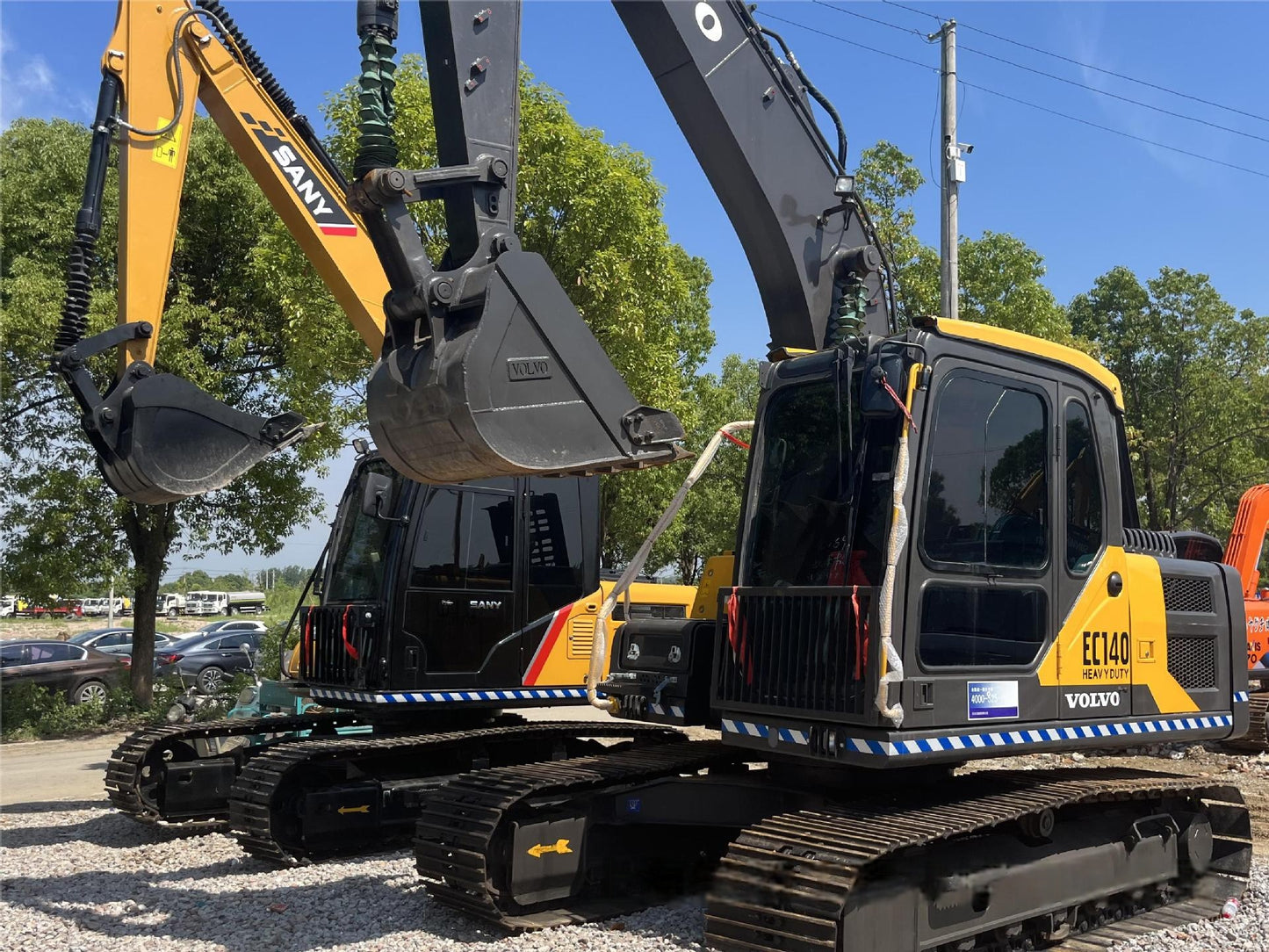 Second-hand Volvo EC140 excavator, Volvo EC240 excavator
