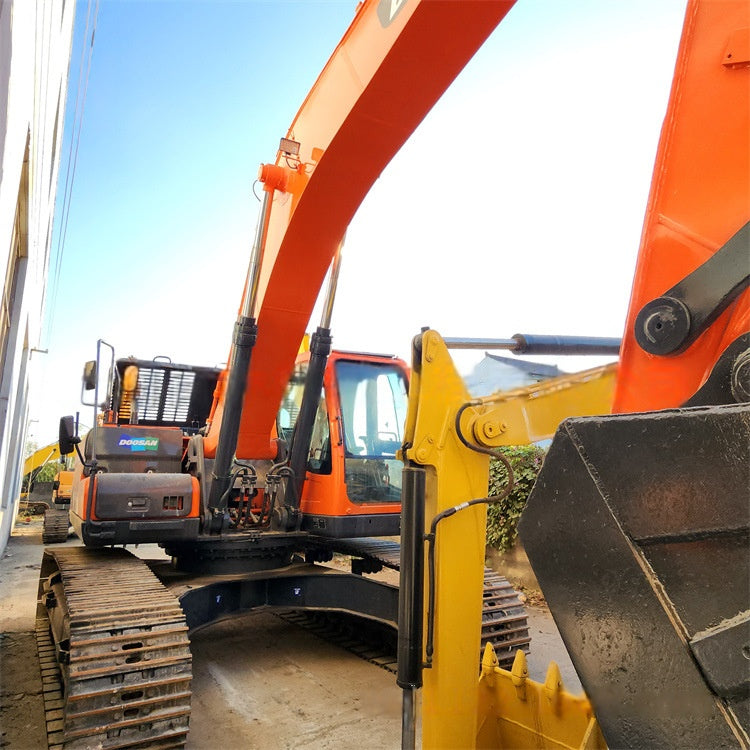 Second-hand Doosan DX340LC-9C Excavator