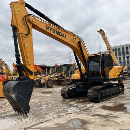 Second-hand Hyundai 220-9S Crawler Excavator