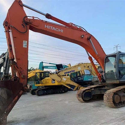 Japanese Hitachi ZX350 Crawler Excavator, A 35-ton Large Excavator
