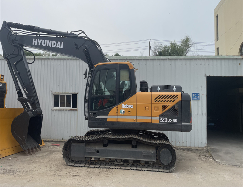 HYUNDAI220LC-9S Excavator